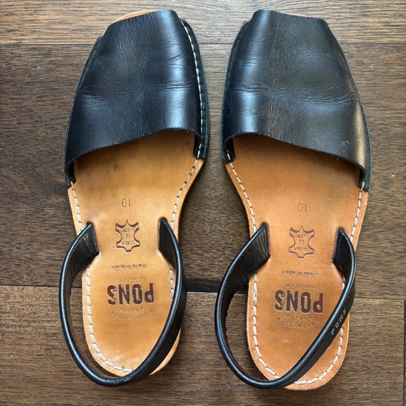 Pons Quintana Black Leather Sandals - Picture 1 of 4